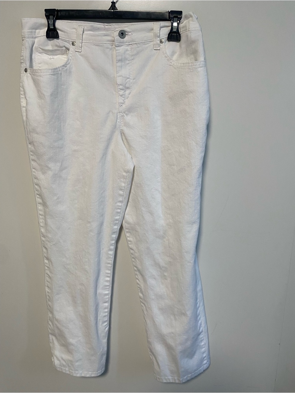 Gloria Vanderbilt “Amanda” Jeans 10